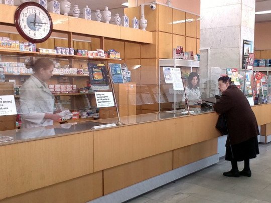 100 тысяч упаковок противовирусного препарата «Дарница» дополнительно направила в аптеки