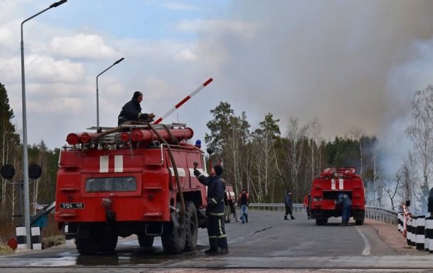 Бороться с пожарами на Житомирщине помогут спасатели из двух областей