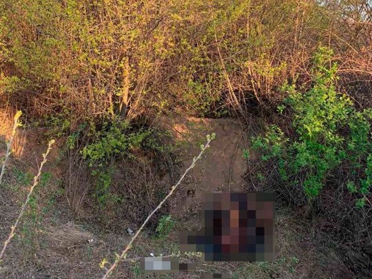 Под Николаевом мужчина сжег соседа на костре из-за сломанного дверного замка (фото)