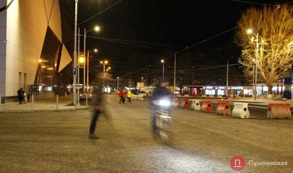 Возле одесского «Привоза» наконец-то открыли проезд по Екатерининской и Новощепному ряду