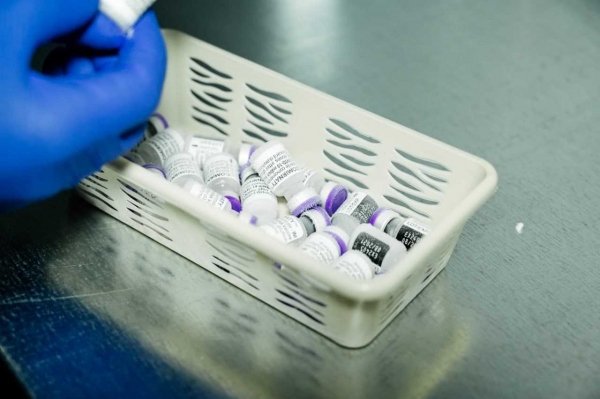 В Одессу прибыла вакцина от Pfizer/BioNTech: кто ее получит. Фото