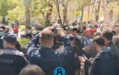 В Одессе произошла массовая драка из-за символики