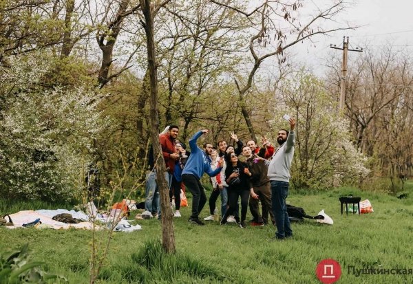 Море, шашлыки и карантин: как в Одессе празднуют Первомай. Фоторепортаж