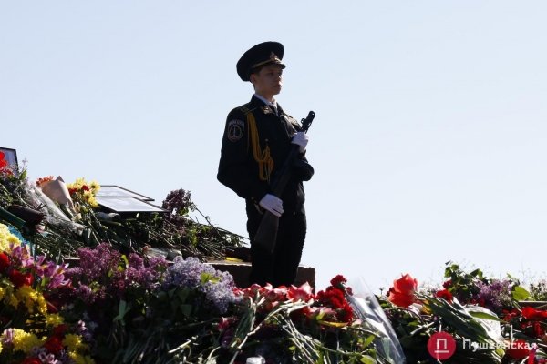Одесса отмечает День победы: что происходит на Аллее Славы. Фото