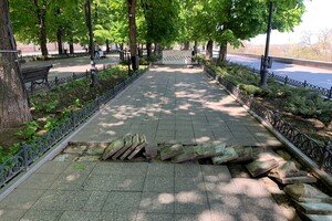 В Одессе начали ремонтировать Приморский бульвар: что там заменят 