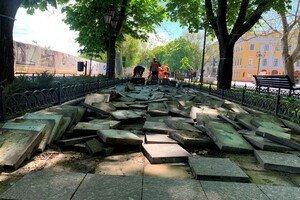 В Одессе начали ремонтировать Приморский бульвар: что там заменят 