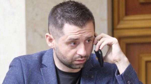 Арахамия рассказал, какие взятки давал чиновникам