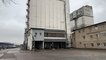 
                                                                        Комбикормовый завод на столичном Подоле пустят с молотка за 130 млн грн
                                                                                                                                                                                                                    