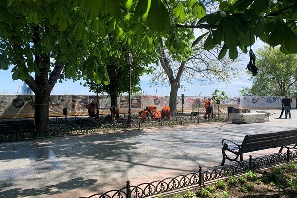 В Одессе начали ремонтировать Приморский бульвар: что там заменят 