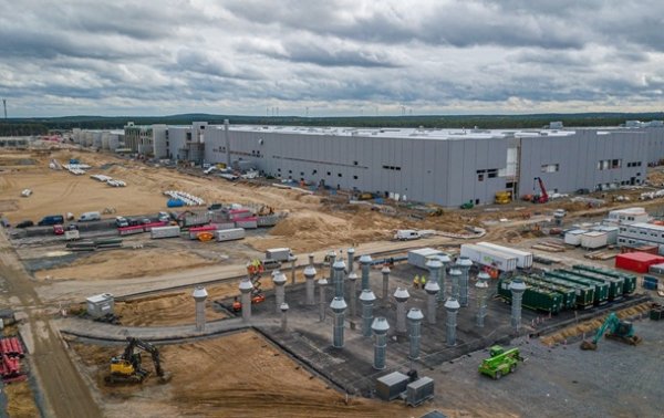 В Германии к концу года заработает завод Tesla