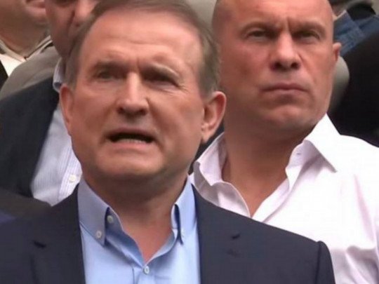 Медведчук прибув до суду щодо обрання запобіжного заходу