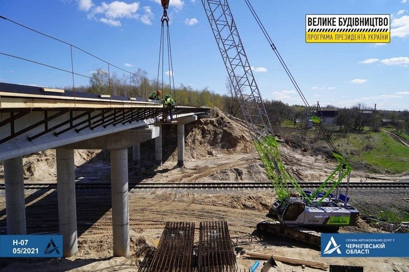 На об’їзній Прилук зводять новий міст європейського рівня за програмою «Велике будівництво» Зеленського