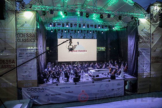 Фестиваль Odessa Classics провёл open air на Потёмкинской лестнице