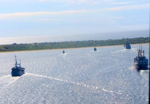 Украинские моряки учились в Чёрном море развёртывать десант и реагировать на сигналы НАТО