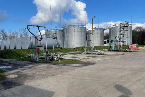 
                                                                        С начала года фискалы изъяли 37 тыс. тонн "серого" горючего на миллиард
                                                                                                                                                                                                                    