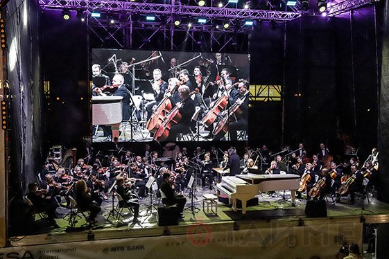 Фестиваль Odessa Classics провёл open air на Потёмкинской лестнице