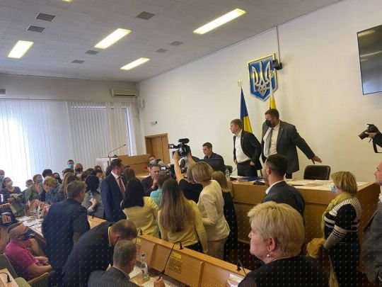 Депутати Рівненської облради на півроку залишили без фінансування медичну галузь регіону