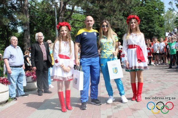 Более 500-т человек приняли участие в главном спортивном празднике в Одесской области