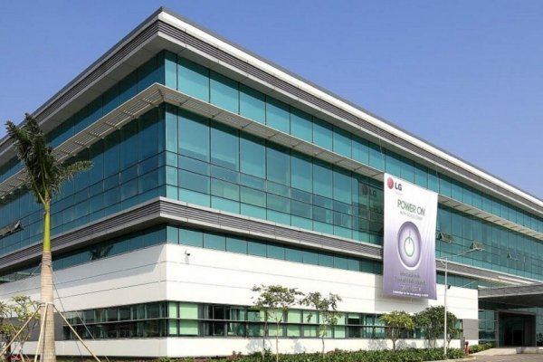 LG окончательно прекращает производство смартфонов