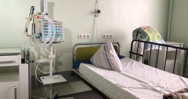 В Харькове закрывают ковидное отделение: медики остались без выплат
