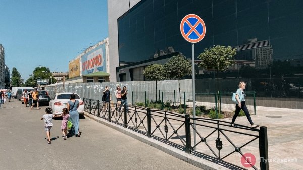 Закрытую Екатерининскую у «Привоза» таки намерены ремонтировать: когда откроют проезд. Фото