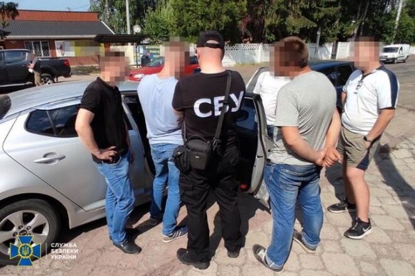 
                                                                        СБУ разоблачила конвертцентр, который вывел "в тень" почти 200 млн грн
                                                                                                                                                                                                                    