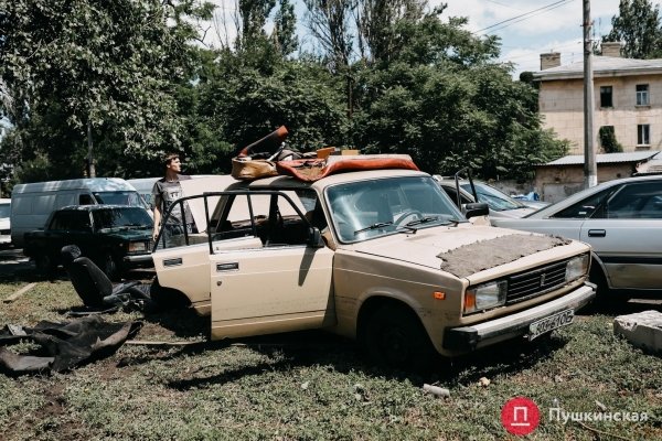 Большая сушка и большая уборка: как Пересыпь приходит в себя после удара стихи. Фоторепортаж