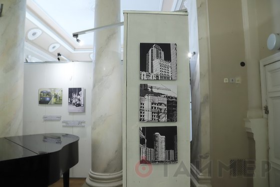 Одесская научная библиотека представила киевскую серию итальянского фотографа