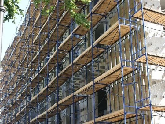 «Основний тягар ляже на покупців»: нерухомість в Україні може подорожчати на 40 відсотків