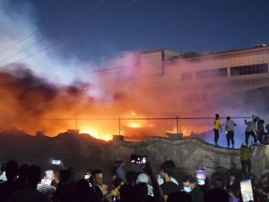 Пожежа в лікарні Іраку — загинули понад 50 осіб у відділенні, де лікували хворих на коронавірус