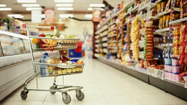 В Украине анонсировали подорожание продуктов: чем стоит запастись