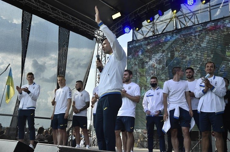 З концертом та гімном: збірну України урочисто зустріли після Євро-2020