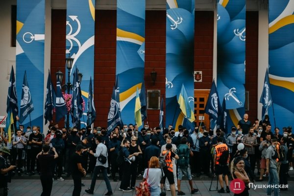 «Жить свободно, жить без страха»: как в Одессе прошел ЛГБТ-прайд. Фоторепортаж