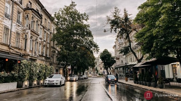 Центр Одессы после первого августовского дождя. Фоторепортаж