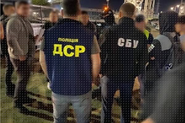 На 10 миллионов: одесские правоохранители задержали огромную партию кокаина
