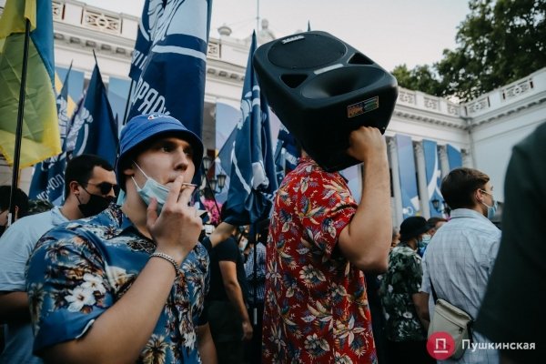 «Жить свободно, жить без страха»: как в Одессе прошел ЛГБТ-прайд. Фоторепортаж