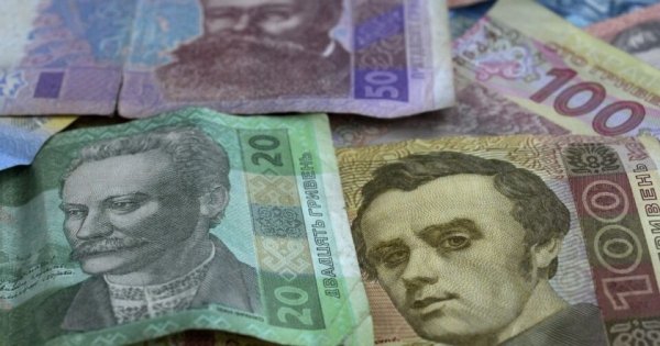 Больше половины украинцев могут остаться без пенсий: названы причины
