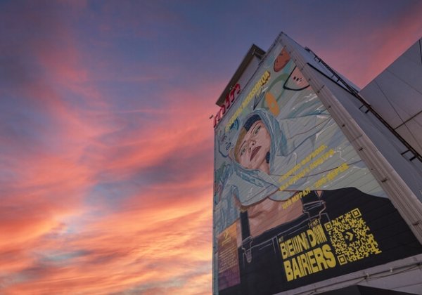 CONVERSE РУЙНУЄ БАР’ЄРИ СВІДОМОСТІ, СТВОРЮЮЧИ МУРАЛ У КИЄВІ
