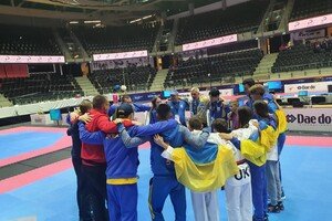 Чемпионки по тхэквондо: одесские сестры-близняшки завоевали престижные медали