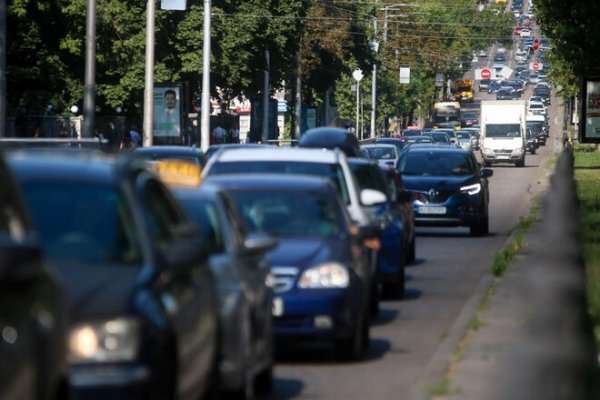 
                                                                        МВД установило новые камеры автофиксации скорости на дорогах: где лучше не гнать
                                                                                                                                                                                                                    