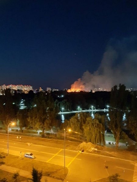 У Броварах масштабна пожежа в п'ятиповерхівці: перші подробиці (відео)