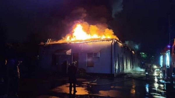 В Харькове горело здание вокзала