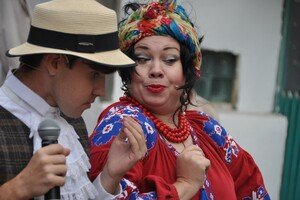 Богатый стол, песни и танцы: как на Молдаванке День города отмечали