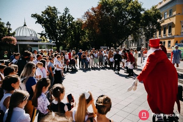 В Одессе прошел парад клоунов — как это было. Фоторепортаж