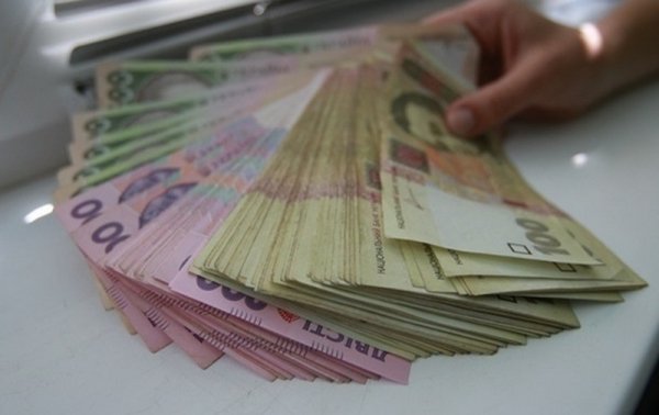 Бюджет-2022: назван объем долга и сумма госзаимствований