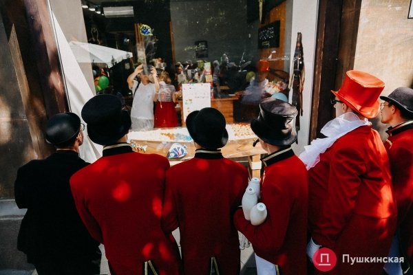 В Одессе прошел парад клоунов — как это было. Фоторепортаж