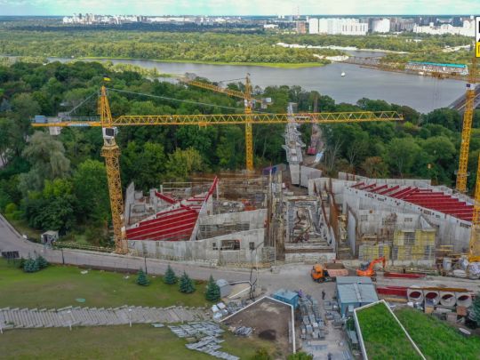 Фантастичний обсяг робіт: блогер перевірив «Велике будівництво» на Меморіалі жертвам Голодомору
