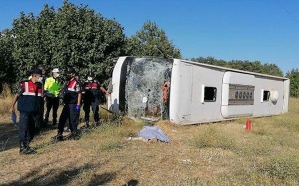 В Турции перевернулся автобус с украинцами: десятки пострадавших