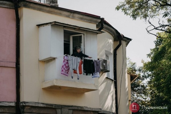 Нетуристическая Одесса, часть 1: смесь времен на окраине Молдаванки. Фоторепортаж