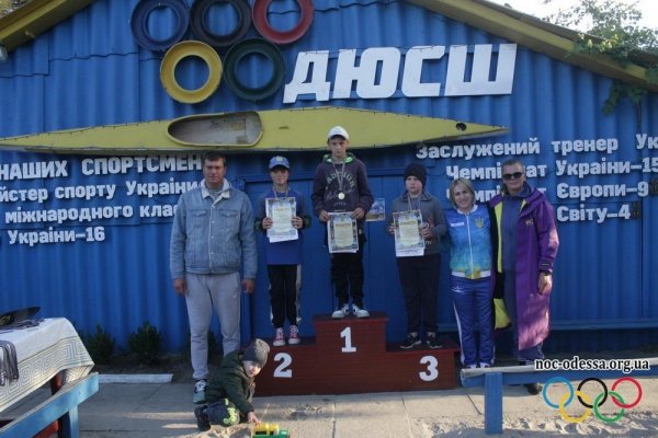 Гребля. Знаменитые спортсмены Украины и Беларуси провели олимпийский урок в Вилково
